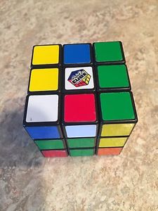 RUBIK'S CUBE