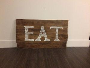 Rustic eat sign!