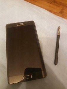 Samsung Galaxy Note edge with accessories