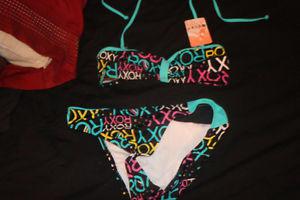 Selling a brand new kids youth roxy bathing suit