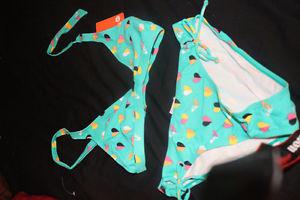 Selling youth size 16 roxy bathing suit 