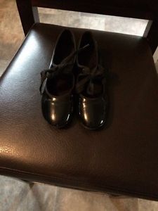 Size 1 tap shoes