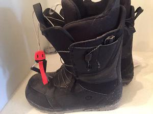 Snowboard boots size 11