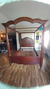 Solid wooden canopy bed frame