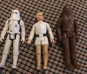 Stars wars figures  and 