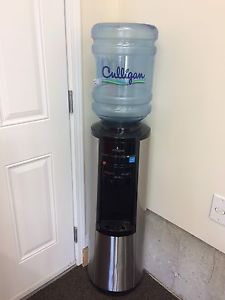 Top mount water cooler