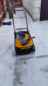 Used Poulan 21 in. Snowblower