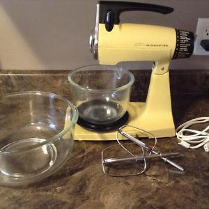 Vintage yellow Sunbeam stand mixer