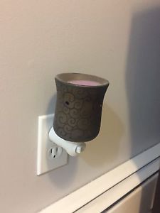 Wanted: Scentsy Wall Warmer