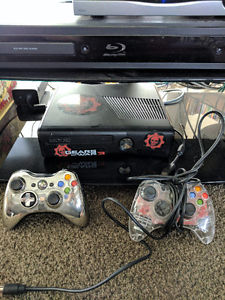 XBOX360 with 2 Controllers and multiple games