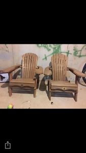 2 outdoor Woods chairs (Kids)