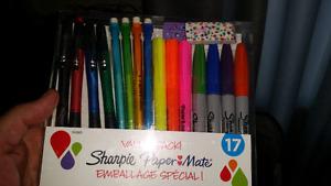 30 packs with 4 pens 11 packs sharpies.