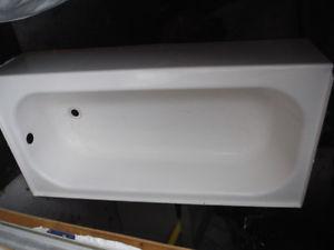 5ft Bathtub