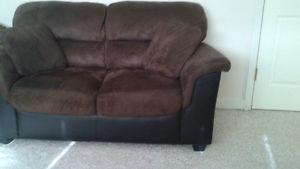 $700 couch & loveseat