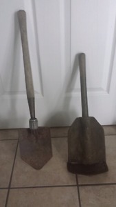 ARMY COLLAPSIBLE SHOVELS
