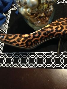 Animal print heels size 6.5 never worn