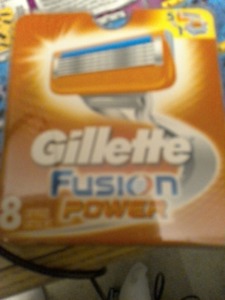 Gillette fusion razor blades