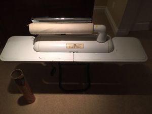 Gladiron automatic clothing press