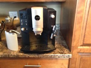 Jura Impressa E 80 Cappachino Coffee Machine