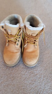 Kids Timberlands..Size 1 Gentley used!