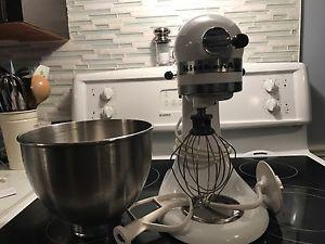 Kitchen Aid Mixer for sale.