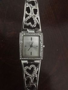 LADIES GUESS WATCH