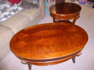 Nice wooden coffee table set, priced to sell at $120