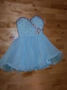 Short prom dress or Grade 8 formal