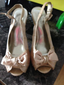 Size 6 Silk Pink Heels