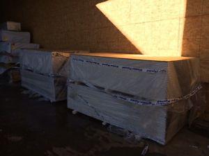 Special Purchase 4x8-1/2" lite drywall ONLY 200 AVAILABLE