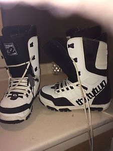 Thirtytwo snowboard boots