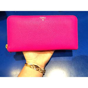 Wanted: LOST PINK FOSSIL WALLET