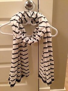 White and navy scarf