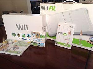 Wii Sports &Wii Fit