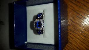 3 stone sapphire 925 sterling silver ring size 9
