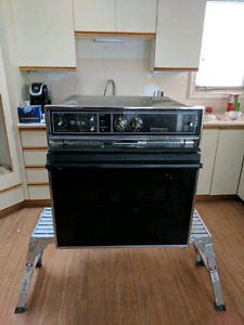 Built in oven and cooktop