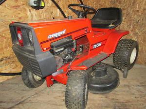 Lawn tractor