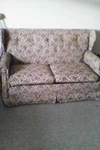 Love seat hidabed