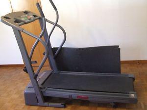 Pro-Form Cross Walk Treadmill in mint condition