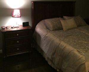 Queen size bedroom set with mattress