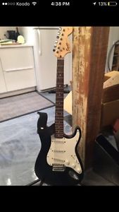 Squire strat by fender with amp