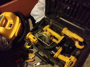 Used Dewalt 18v XRP tool case and vacuume