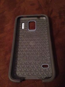 Wanted: Almost brand new Samsung galaxy s6 otter box