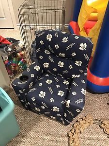 Wanted: Toronto maple leafs recliner (toddler size)