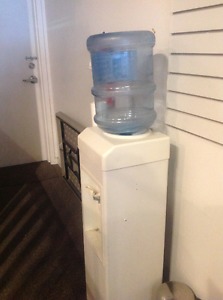 Water cooler