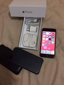 iPhone 6 64gb with Rogers like brand new