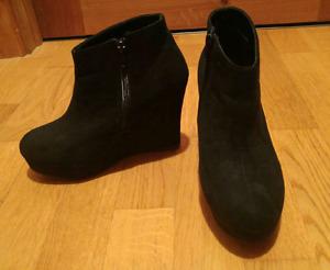 ARDENE'S ANKLE BOOTS