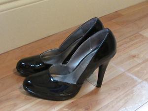 BLACK high heel shoes