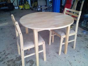 Brand New 3 Piece Solid Hardwood Table & Chairs