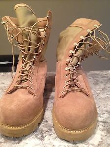 Brand New Dessert Style Army Boots